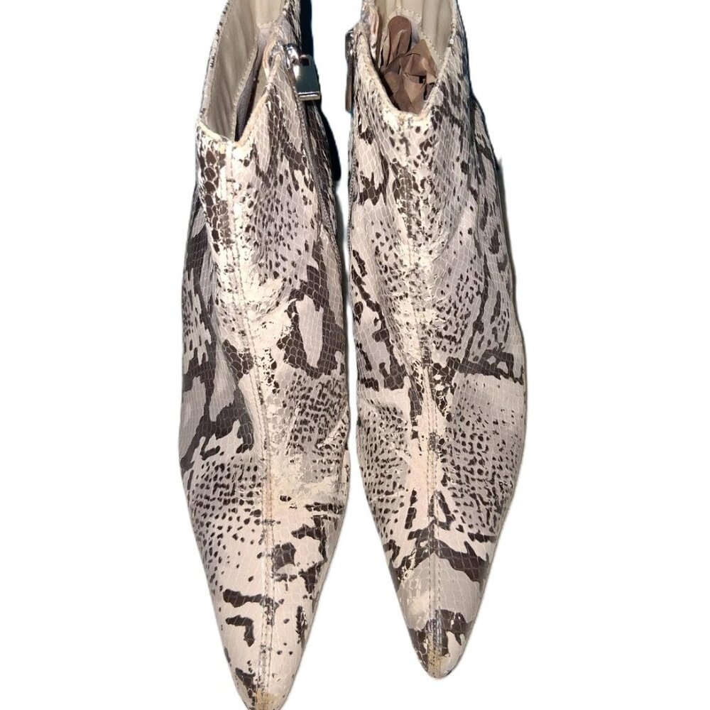 Rouge! Gray Snakeskin Pointed-Toe Stiletto Booties | Size 7